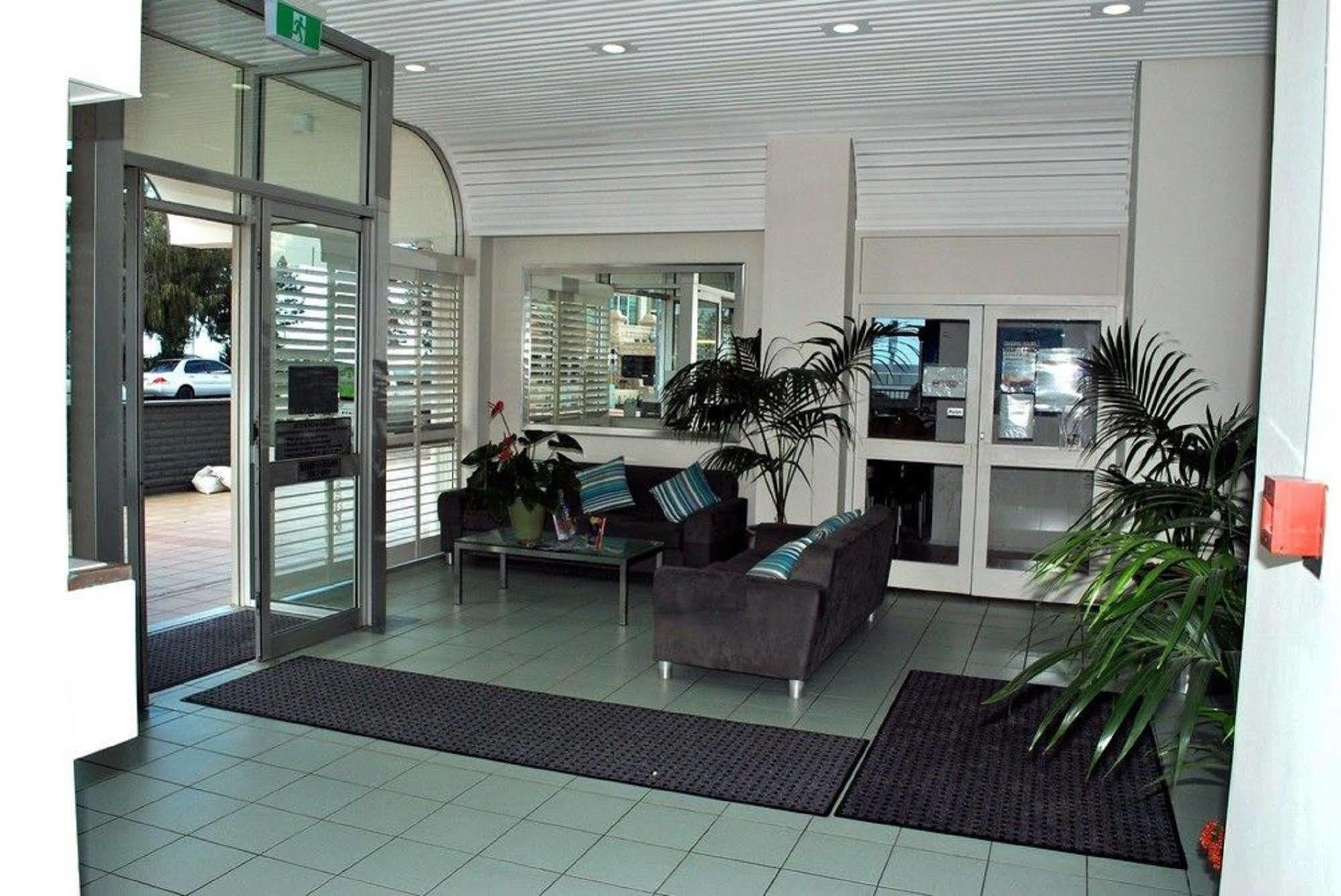 The Shore Apartments - Beachfront Gold Coast Exterior foto